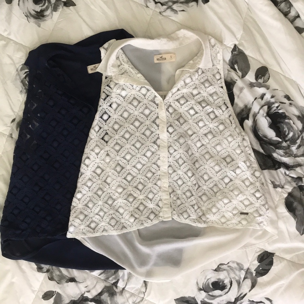 white and navy Hollister tanks